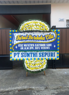 Papan Bunga Duka di Pedurungan Tengah