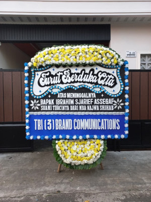 Papan Bunga Duka di Pedurungan Tengah